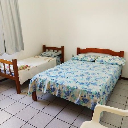 100M Da Praia: Apartamento Espacoso ฟลอเรียนอโปลิส ภายนอก รูปภาพ